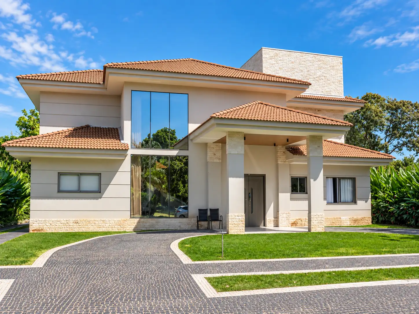 Residência de alto padrão construída pela Riow